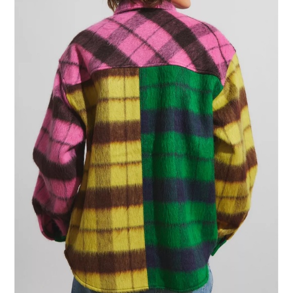 Beautiful Plaid Colorful Shacket - NWT . Never worn - Picture 3 of 12